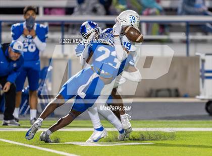 Thumbnail 2 in Midlothian vs Brewer UIL 5A Bi-District Playoff photogallery.