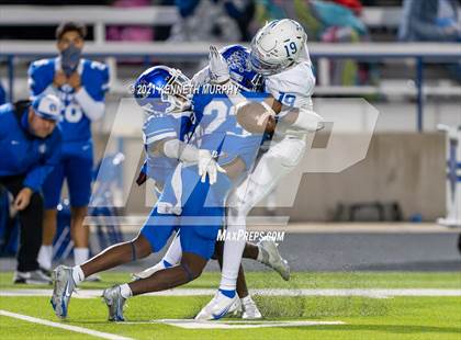 Thumbnail 2 in Midlothian vs Brewer UIL 5A Bi-District Playoff photogallery.