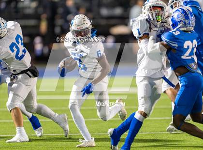 Thumbnail 1 in Midlothian vs Brewer UIL 5A Bi-District Playoff photogallery.