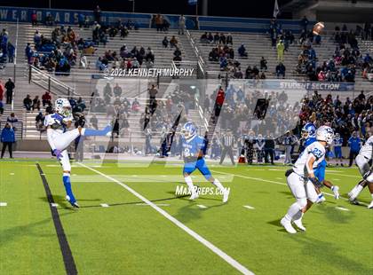 Thumbnail 2 in Midlothian vs Brewer UIL 5A Bi-District Playoff photogallery.