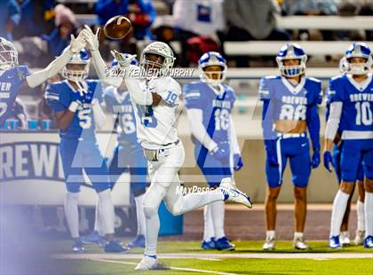 Thumbnail 2 in Midlothian vs Brewer UIL 5A Bi-District Playoff photogallery.