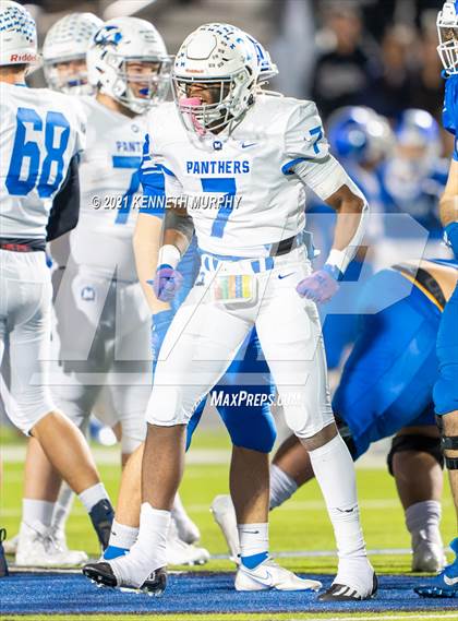Thumbnail 2 in Midlothian vs Brewer UIL 5A Bi-District Playoff photogallery.