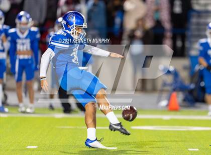 Thumbnail 1 in Midlothian vs Brewer UIL 5A Bi-District Playoff photogallery.