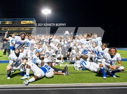 Thumbnail 1 in Midlothian vs Brewer UIL 5A Bi-District Playoff photogallery.