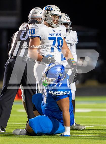 Thumbnail 3 in Midlothian vs Brewer UIL 5A Bi-District Playoff photogallery.