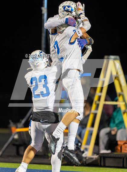 Thumbnail 2 in Midlothian vs Brewer UIL 5A Bi-District Playoff photogallery.