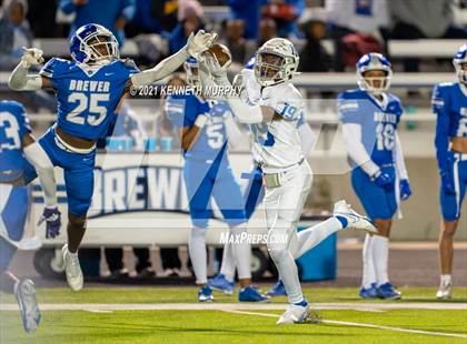 Thumbnail 3 in Midlothian vs Brewer UIL 5A Bi-District Playoff photogallery.
