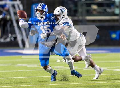 Thumbnail 3 in Midlothian vs Brewer UIL 5A Bi-District Playoff photogallery.