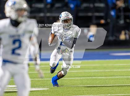 Thumbnail 2 in Midlothian vs Brewer UIL 5A Bi-District Playoff photogallery.