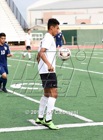Thumbnail 1 in Roosevelt [Theodore] vs Churchill (Commalander Stadium) photogallery.