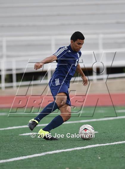 Thumbnail 2 in Roosevelt [Theodore] vs Churchill (Commalander Stadium) photogallery.