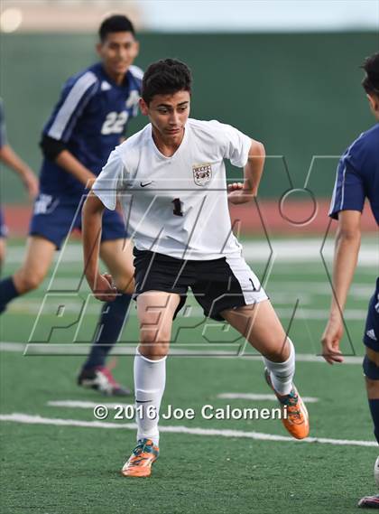 Thumbnail 1 in Roosevelt [Theodore] vs Churchill (Commalander Stadium) photogallery.