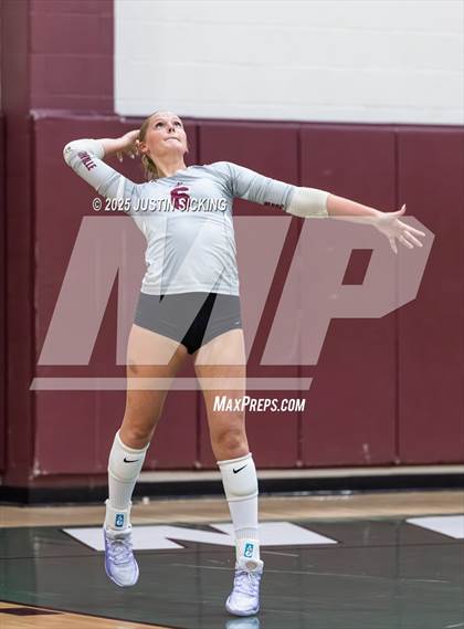 Thumbnail 3 in JV: Danville @ Covenant Christian photogallery.