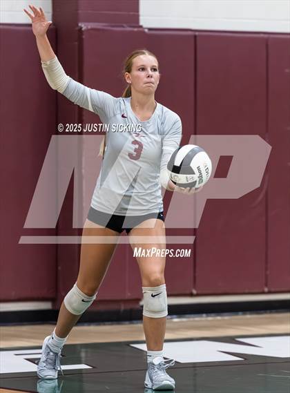 Thumbnail 2 in JV: Danville @ Covenant Christian photogallery.