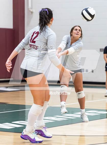Thumbnail 3 in JV: Danville @ Covenant Christian photogallery.