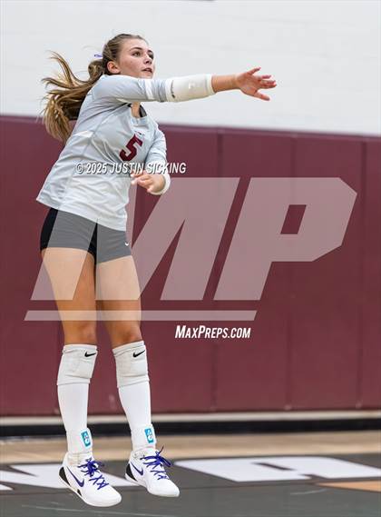 Thumbnail 1 in JV: Danville @ Covenant Christian photogallery.