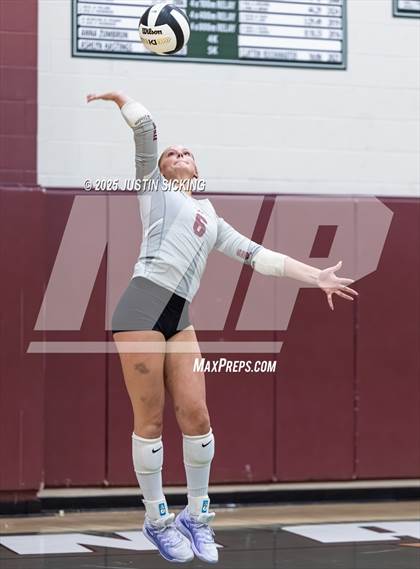 Thumbnail 2 in JV: Danville @ Covenant Christian photogallery.