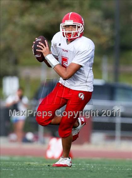 Thumbnail 2 in Fullerton @ JSerra Catholic photogallery.