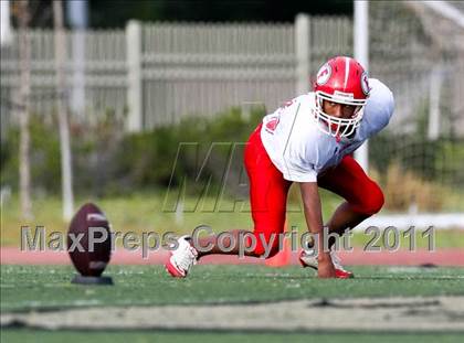 Thumbnail 3 in Fullerton @ JSerra Catholic photogallery.