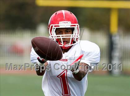 Thumbnail 3 in Fullerton @ JSerra Catholic photogallery.