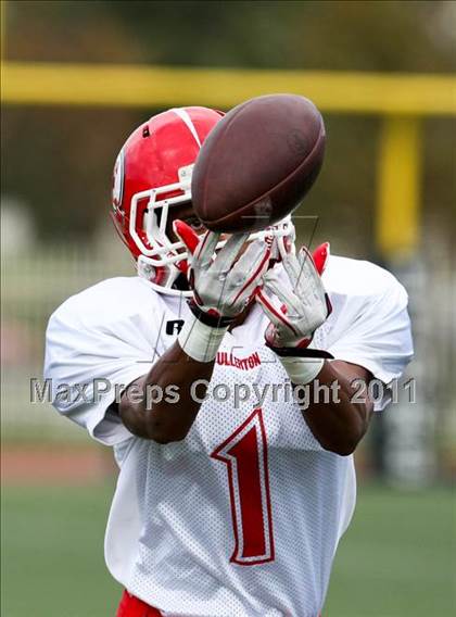 Thumbnail 2 in Fullerton @ JSerra Catholic photogallery.