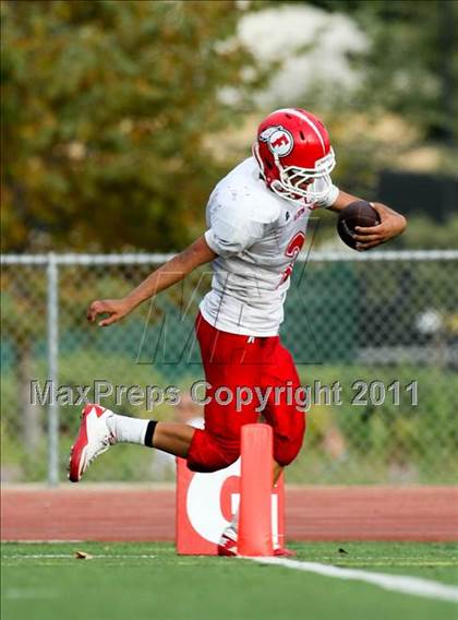 Thumbnail 3 in Fullerton @ JSerra Catholic photogallery.