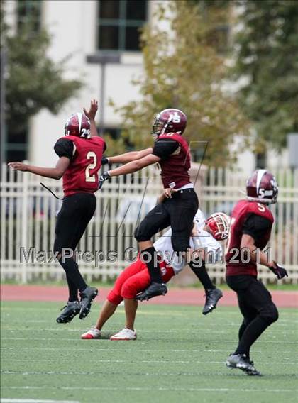 Thumbnail 1 in Fullerton @ JSerra Catholic photogallery.