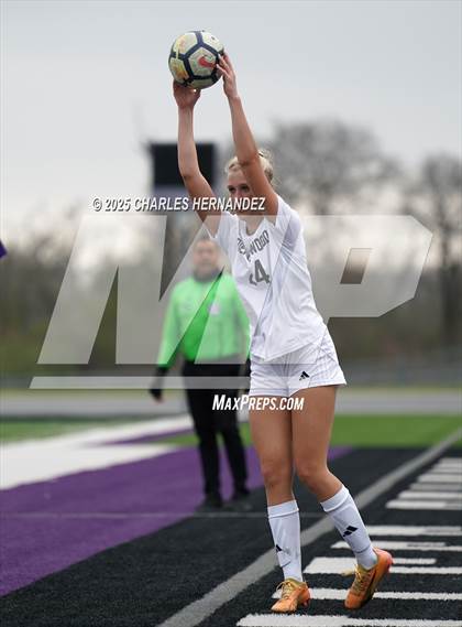 Thumbnail 1 in Friendswood vs College Station (College Station Classic) photogallery.