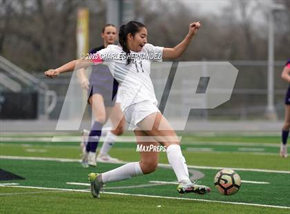 Thumbnail 3 in Friendswood vs College Station (College Station Classic) photogallery.