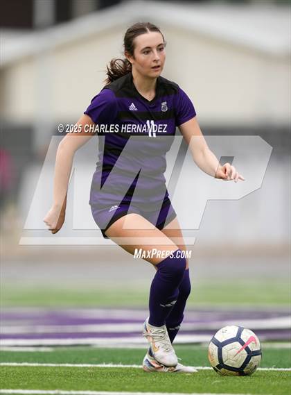 Thumbnail 2 in Friendswood vs College Station (College Station Classic) photogallery.