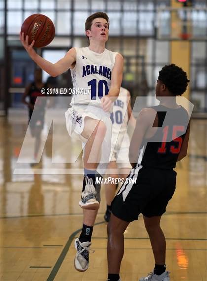 Thumbnail 1 in Acalanes vs. San Leandro (Gauchos Holiday Hoops Classic) photogallery.