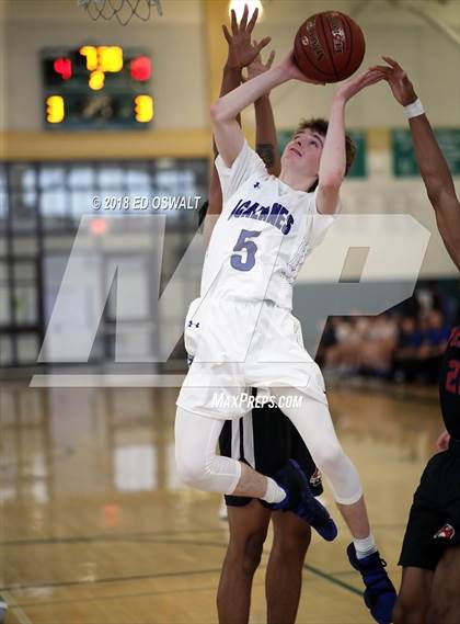 Thumbnail 1 in Acalanes vs. San Leandro (Gauchos Holiday Hoops Classic) photogallery.