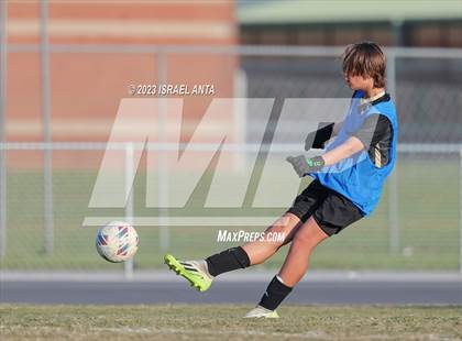 Thumbnail 3 in Cape Fear @ Gray's Creek photogallery.