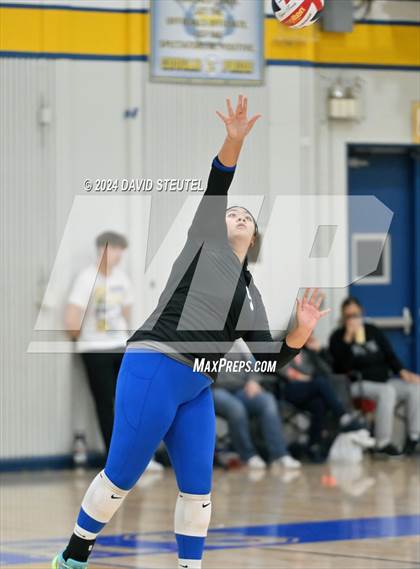 Thumbnail 2 in Yuba City @ Del Campo photogallery.