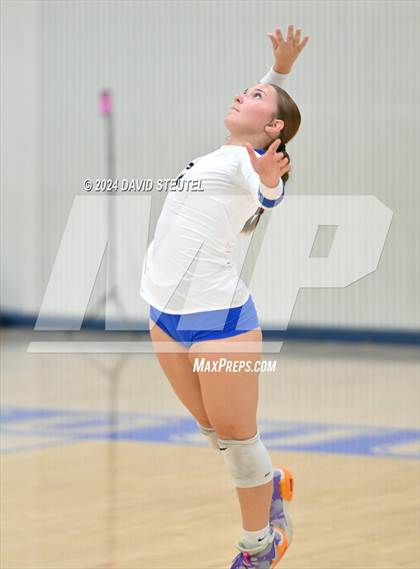 Thumbnail 2 in Yuba City @ Del Campo photogallery.