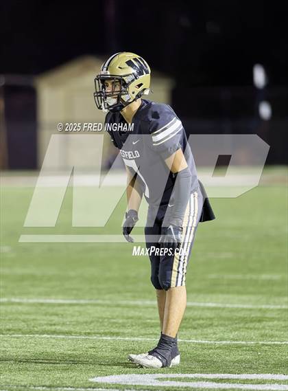 Thumbnail 3 in Washington-Liberty vs Westfield (VHSL Class 6D Region Quarterfinal) photogallery.