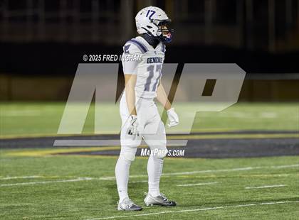 Thumbnail 1 in Washington-Liberty vs Westfield (VHSL Class 6D Region Quarterfinal) photogallery.