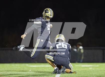 Thumbnail 1 in Washington-Liberty vs Westfield (VHSL Class 6D Region Quarterfinal) photogallery.