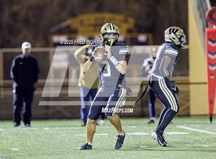 Thumbnail 3 in Washington-Liberty vs Westfield (VHSL Class 6D Region Quarterfinal) photogallery.