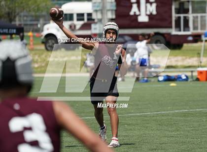 Thumbnail 1 in Childress vs. Flatonia (Texas State 7-on-7 Tournament) photogallery.