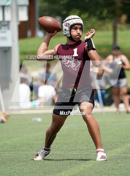 Thumbnail 1 in Childress vs. Flatonia (Texas State 7-on-7 Tournament) photogallery.