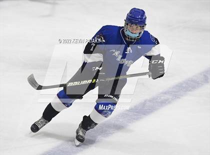 Thumbnail 1 in Southington/Coginchaug/Westbrook @ Staples photogallery.