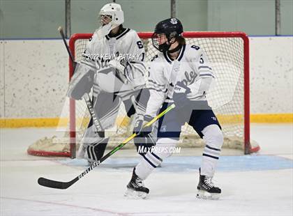 Thumbnail 2 in Southington/Coginchaug/Westbrook @ Staples photogallery.