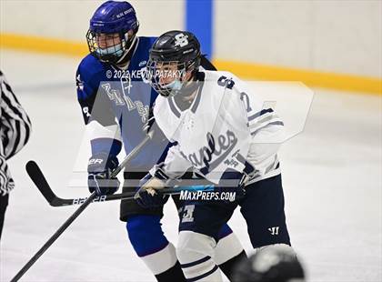 Thumbnail 2 in Southington/Coginchaug/Westbrook @ Staples photogallery.