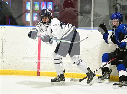 Thumbnail 3 in Southington/Coginchaug/Westbrook @ Staples photogallery.