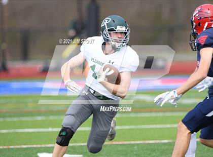 Thumbnail 2 in Pleasantville @ Byram Hills photogallery.