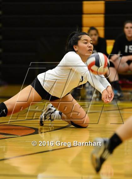 Thumbnail 2 in Inderkum @ Yuba City photogallery.