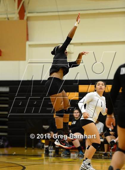 Thumbnail 1 in Inderkum @ Yuba City photogallery.