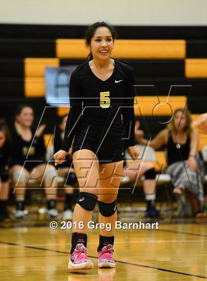 Thumbnail 3 in Inderkum @ Yuba City photogallery.
