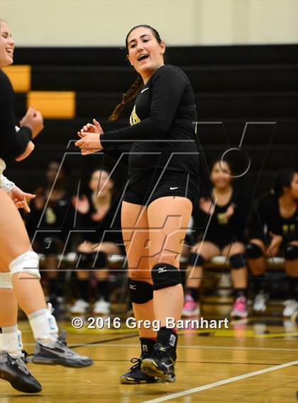 Thumbnail 3 in Inderkum @ Yuba City photogallery.
